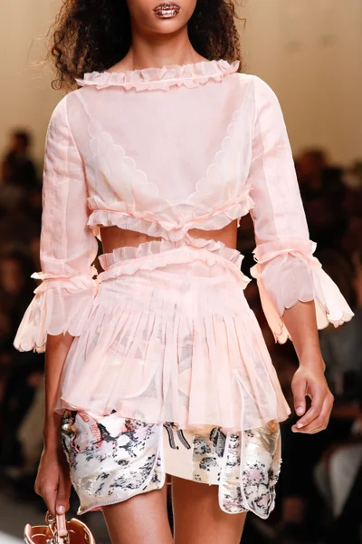 Look 34